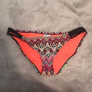 Swim suit bottoms